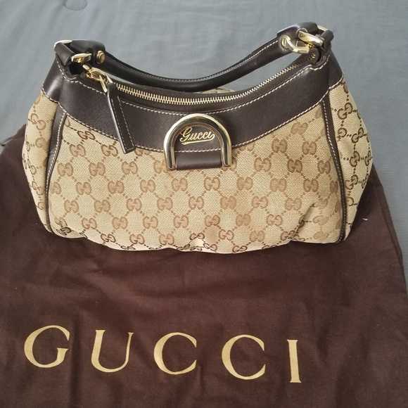 Purse - Picture 1 of 5